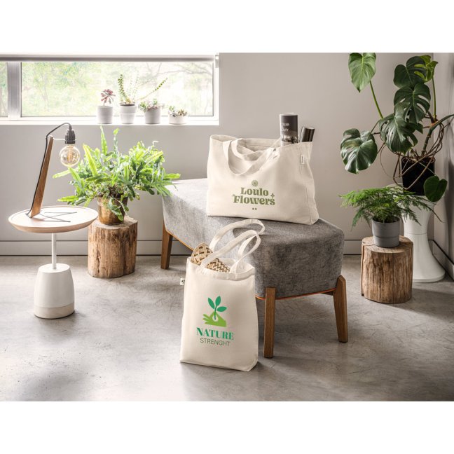 Taška vyrobená ze recyklované bavlny